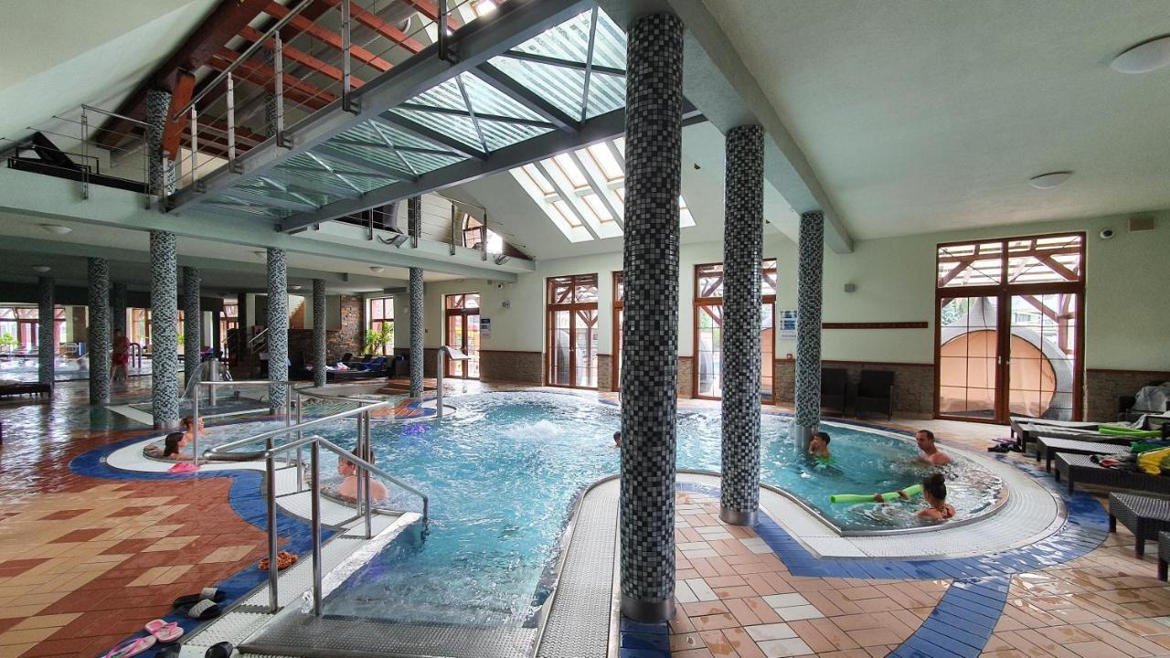 Apartman Aquapark - Hotel Bešeňová Dış mekan fotoğraf
